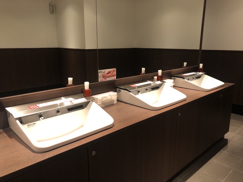 一蘭拉麵台北別館的洗手枱